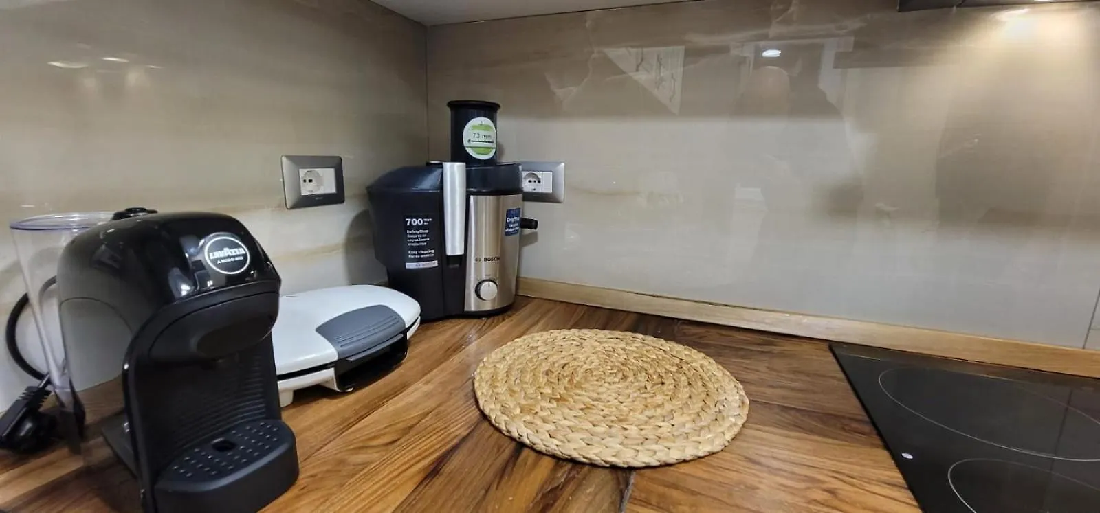New Bazar Luxury Apartment Тирана Албания